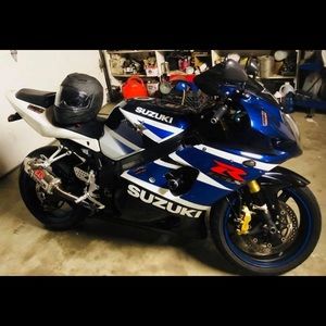 Meet your Posher, Afraz